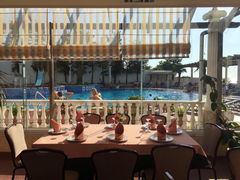 Dodona Sarandë