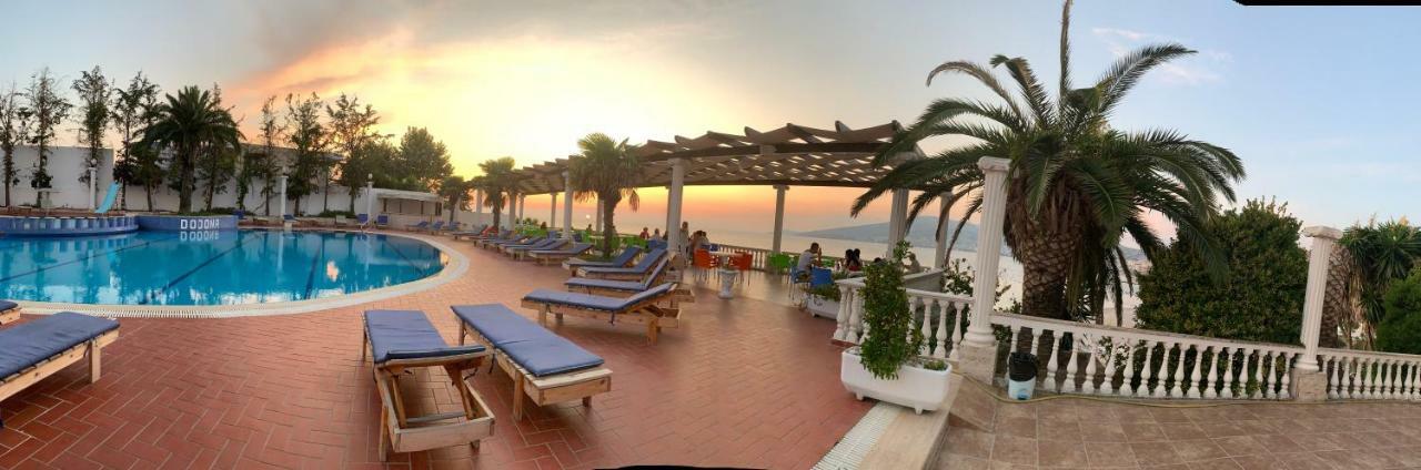 Dodona Sarandë